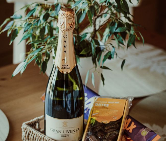 Intimate Apartment III